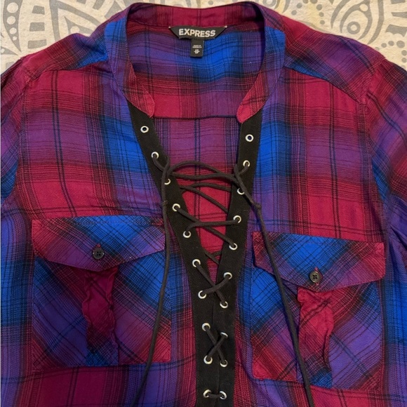 Lace up flannel blouse - Picture 2 of 2